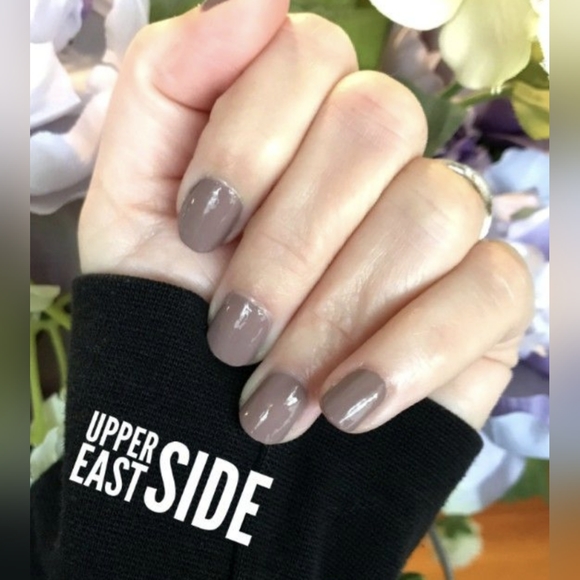 Last chance! Upper East Side Color Street Nail Polish Strips - Picture 3 of 7